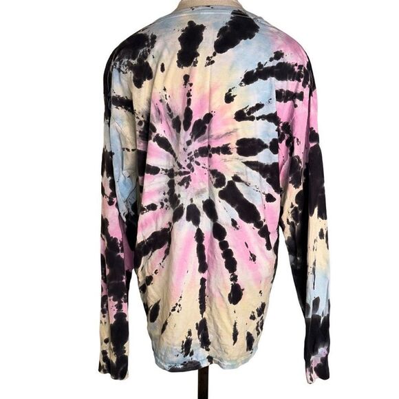 Tom & Jerry Mens Colorful Character Print Longsleeve Tshirt Casual Retro Hipster - Picture 2 of 9